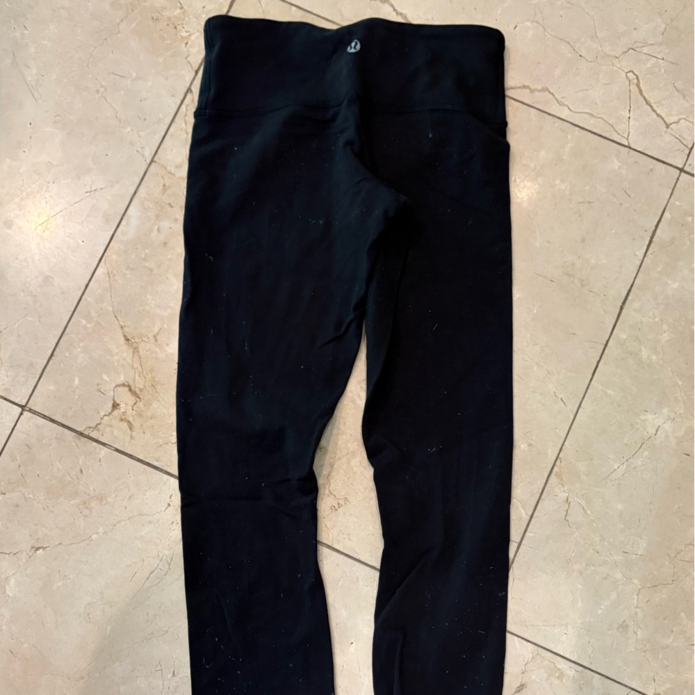 Lululemon Black Wunder Under Leggings